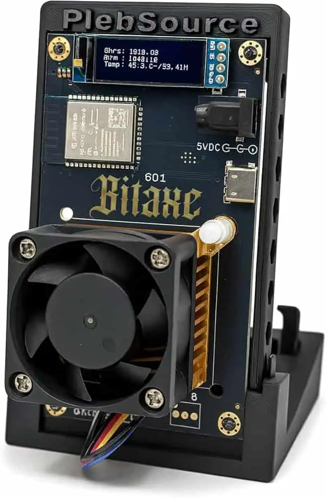 Vista de un minero ASIC BitAxe - Bit2Me Academy
